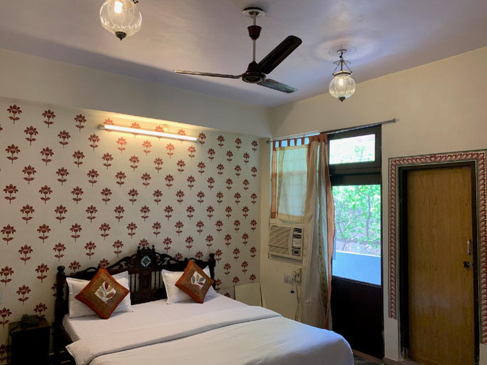 Bedroom 2, Vinayak Guest House, Jaipur