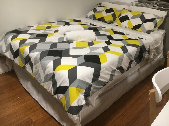 Bedroom 3, CBD Apartment in Perfect Location, Sydney