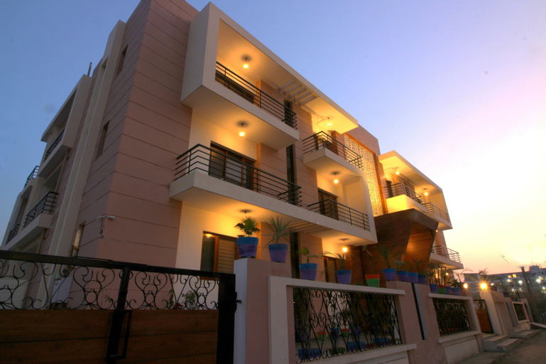 Atithi Suites, Gautam Buddha Nagar