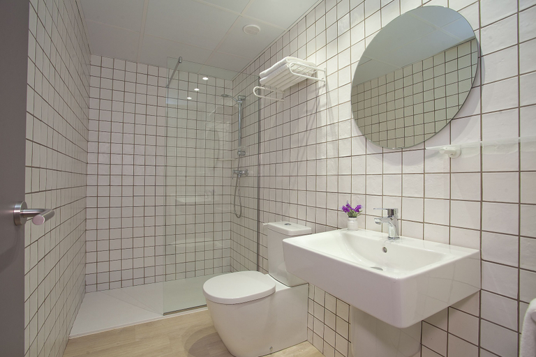 Bathroom, Apartamentos Ribera, Alicante