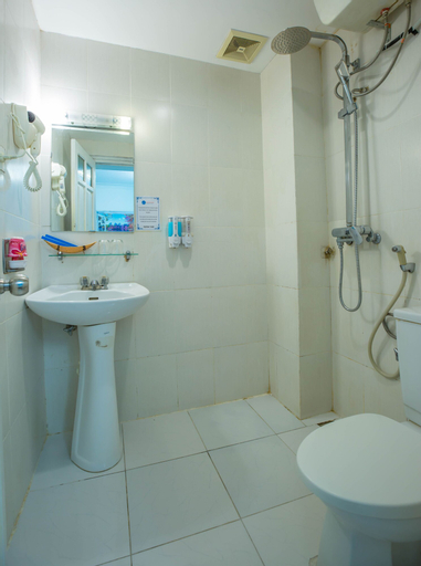Hanoi Buddy Inn & Travel, Hoàn Kiếm