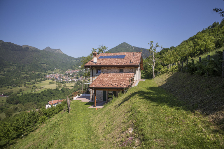 Exterior & Views, Agriturismo Casarai, Brescia