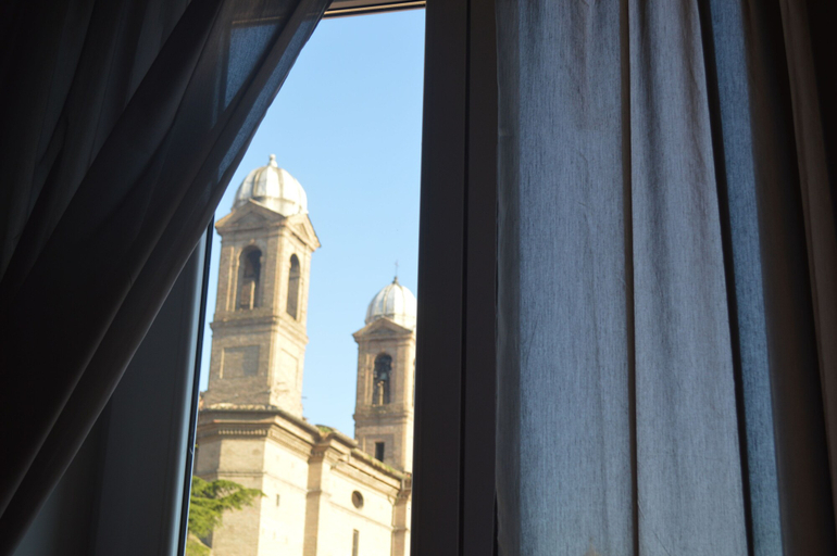 Others 5, Royal Rooms Corso, Roma