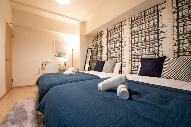 City Street Inn 508 PH213, Minato