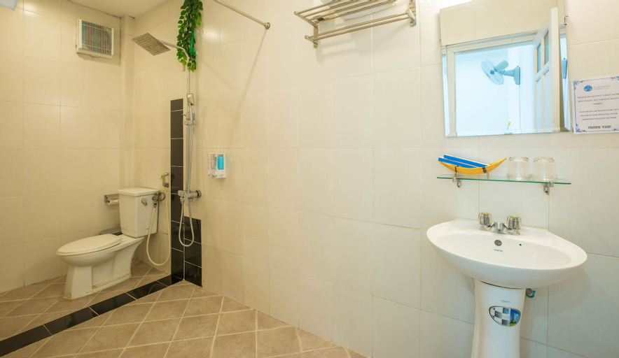 Hanoi Buddy Inn & Travel, Hoàn Kiếm