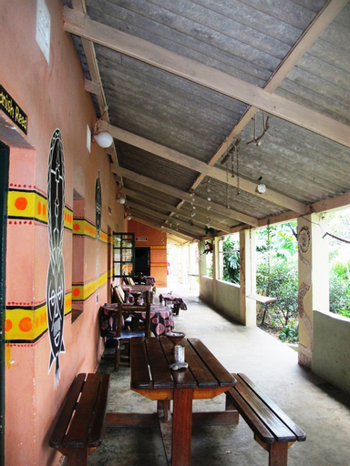 Amapondo Backpackers, O.R.Tambo