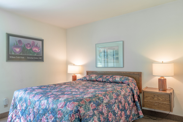 Bedroom 4, Wapato Point Resort, Chelan