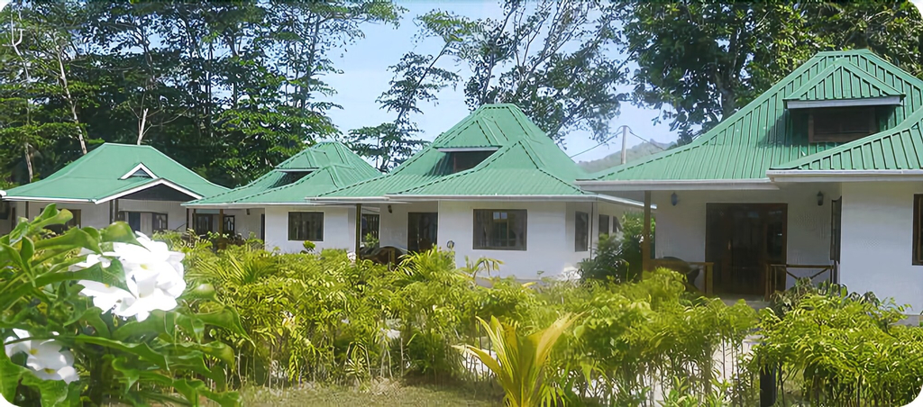 Le surmer self catering chalets,