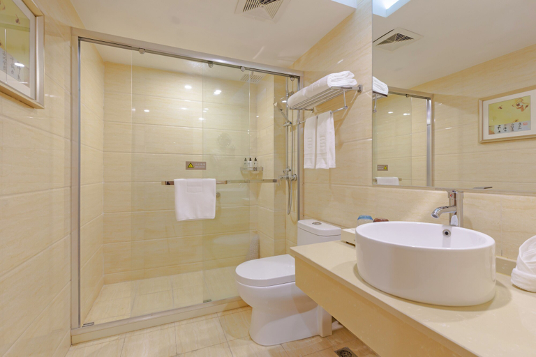 Bathroom 4, Echarm Hotel Shanghai Hongqiao Airport, Shanghai