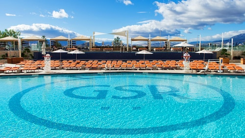Grand Sierra Resort and Casino, Washoe
