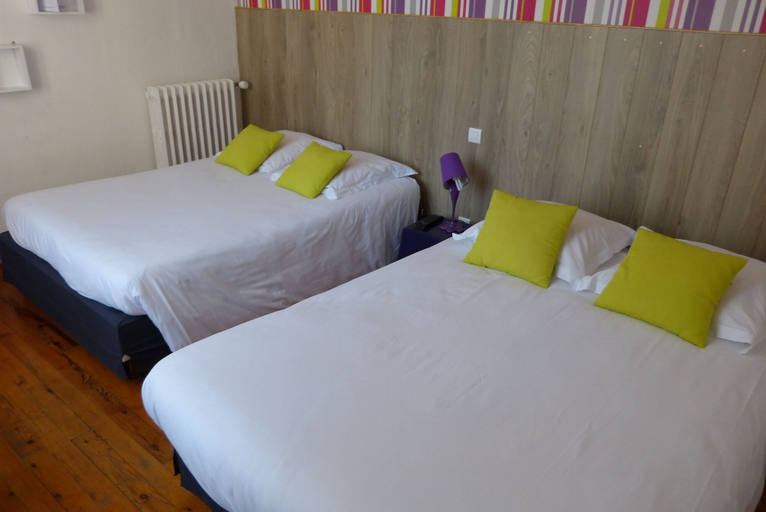 Bedroom 4, Hotel des Alpes, Drôme