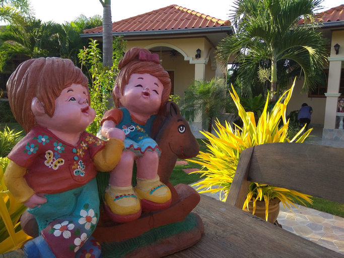 Stella Resort, K. Sam Roi Yot