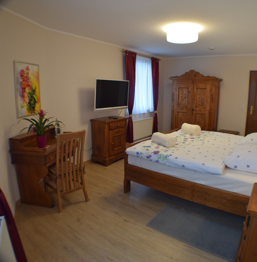 Bedroom 3, Bürgergesellschaft, Altenkirchen (Westerwald)