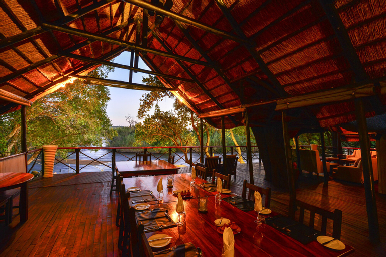 Ichingo Chobe River Lodge, Kabe