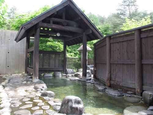 Unaginoyu no Yado Takuhide, Ōsaki