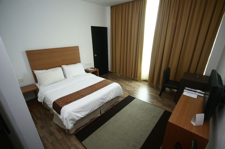 Dormani Hotel Kuching, Kuching