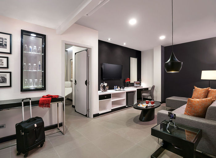 Summit Hotel Magnolia, Quezon City