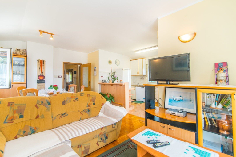 Bedroom 3, Apartments Vera, Ližnjan