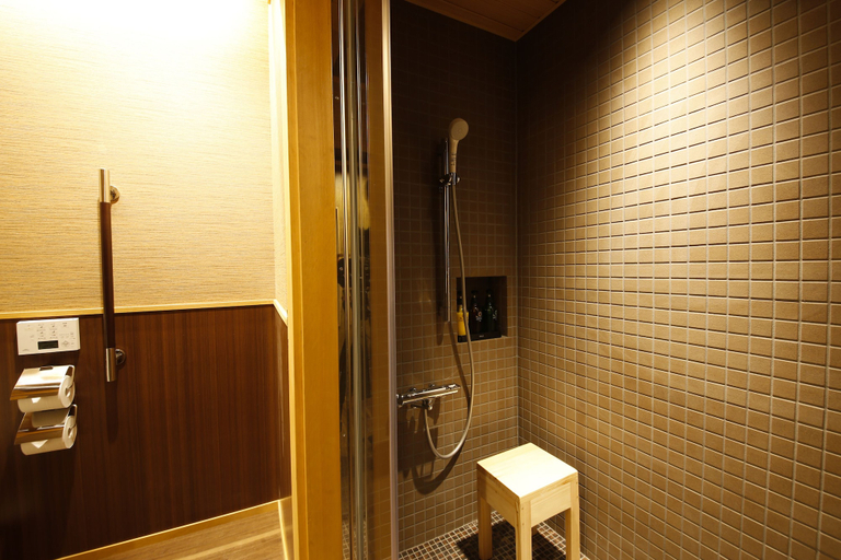 Bathroom 5, Awaji Hamarikyu, Minamiawaji