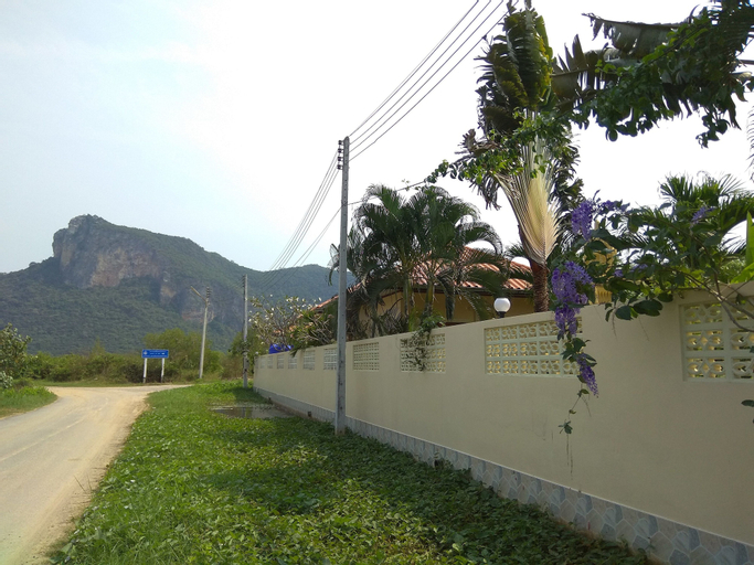Stella Resort, K. Sam Roi Yot