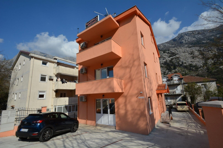 Apartments Marinero,