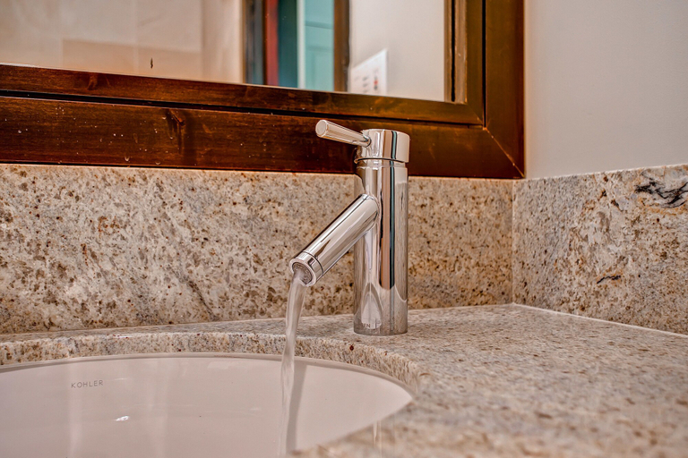 Bathroom 4, The Inn at Aspen, Pitkin