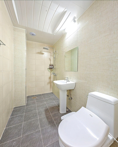 Bathroom, Adel Pension, Yeosu