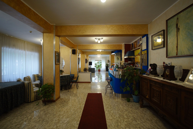Public Area 3, King Hotel, Frosinone