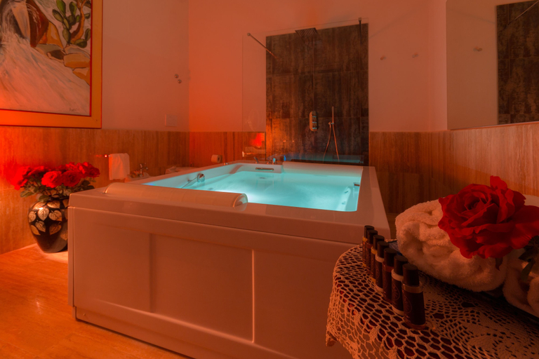 Sport & Beauty 5, Alexander Art Nouveau Suites, Syracuse