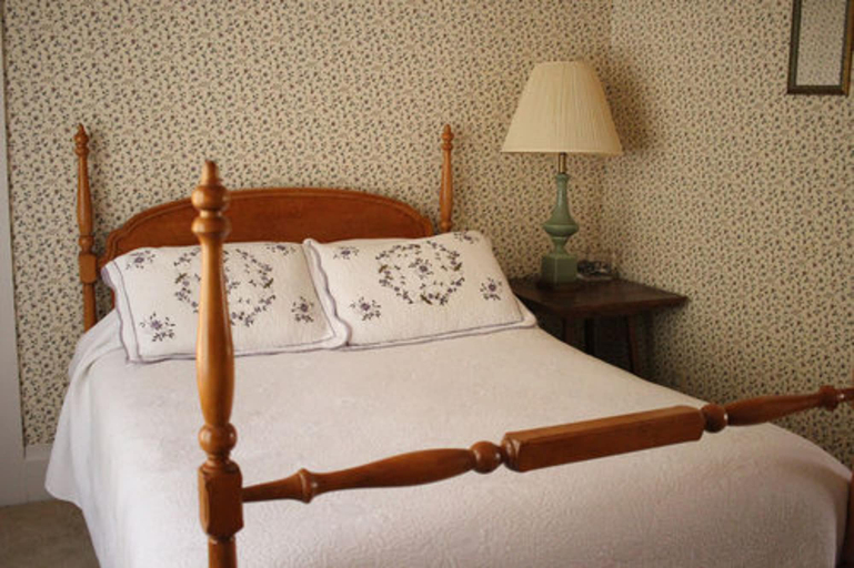 Bedroom 4, The Historic Requa Inn, Del Norte