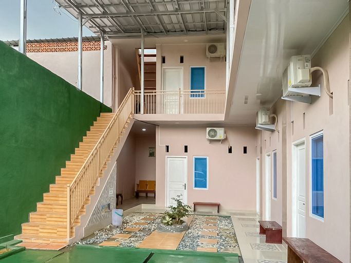 RedDoorz Syariah Near PKOR Lampung, Bandar Lampung