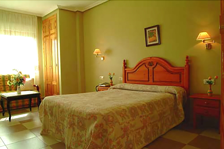 Bedroom 4, Las Glorias, Cáceres