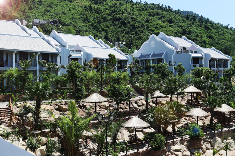 Nui Than Tai- Ebisu Onsen Resort Da Nang, Hoà Vang