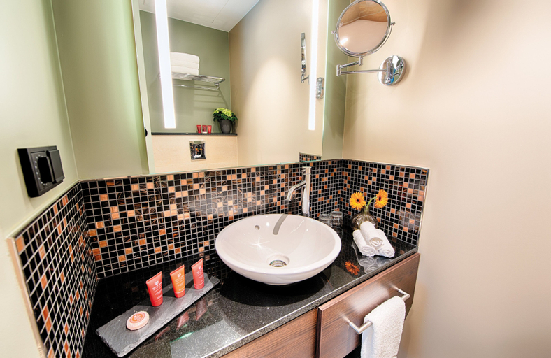 Bathroom 3
