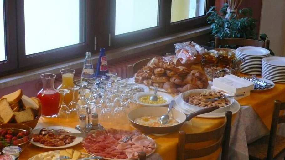 Food & Drinks 5, Albergo Cecchin, Savona