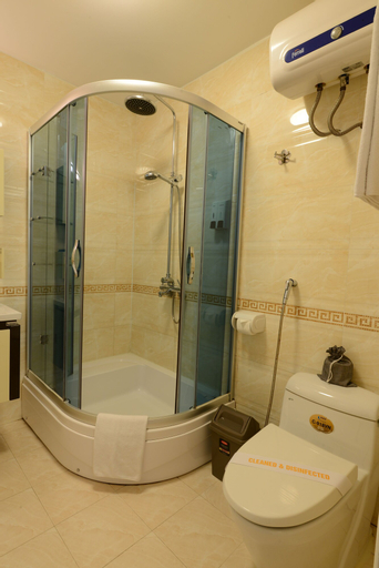 Golden Sun Palace Hotel, Hoàn Kiếm