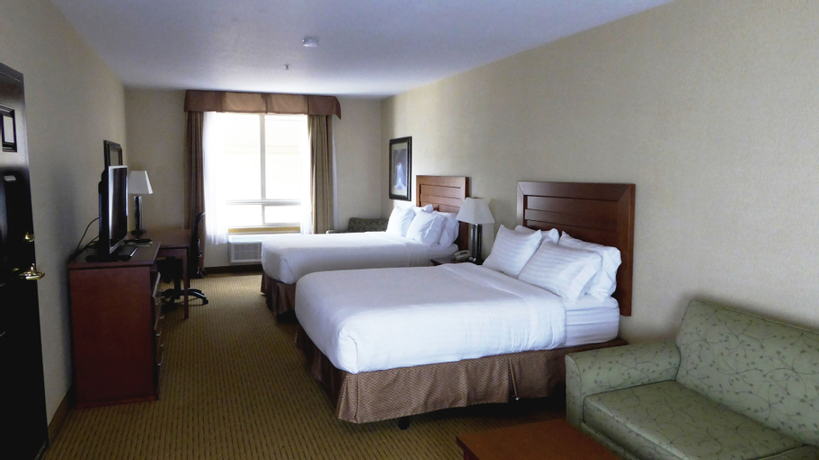 Holiday Inn Express & Suites Grande Prairie, an IHG Hotel, Division No. 19