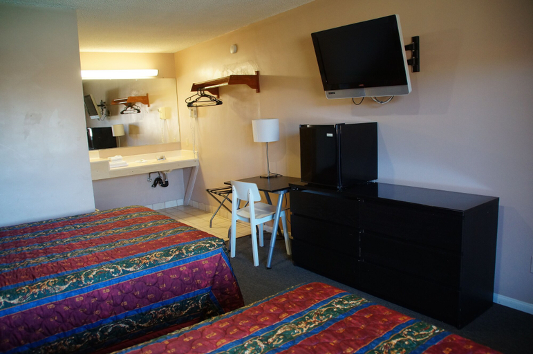 Others 4, City Center Hotel Long Beach, Sonder, Los Angeles