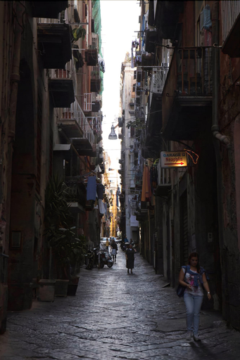 Public Area, Core Napoli, Napoli