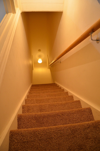 Public Area 2, People Boxes Apartments - 38 Ridgway, Luton