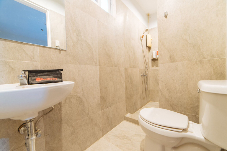 Bathroom 3