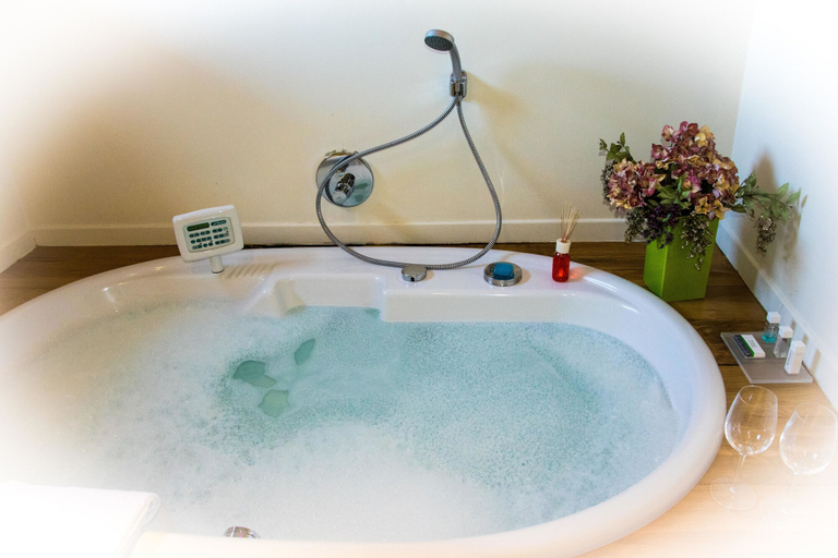 Bathroom 5, Joia Hotel & Luxury Apartments, Bergamo