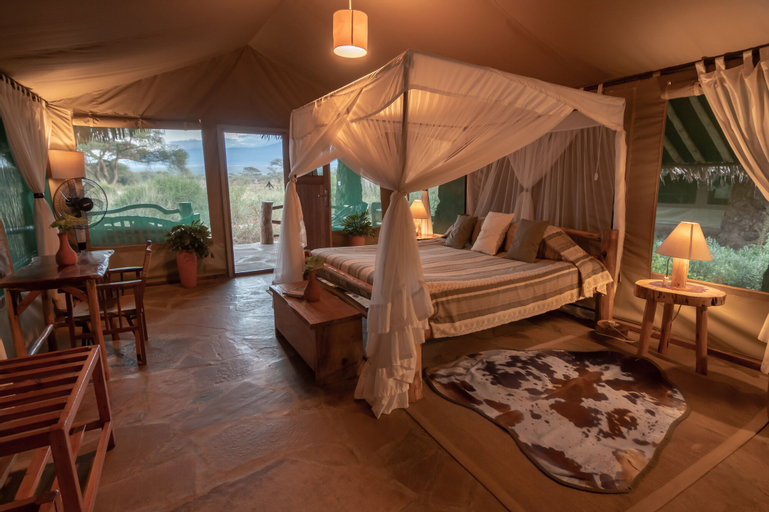 Kibo Safari Camp, Kajiado South