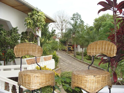 Kiriri Residence Hôtel, Roherero