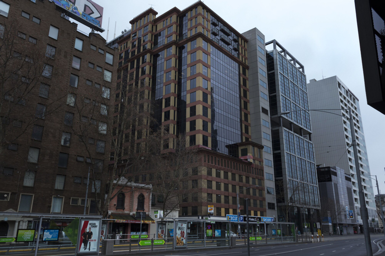 Riverside Apartments Melbourne, Melbourne
