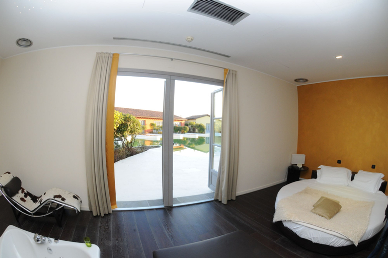 Bedroom 4, Joia Hotel & Luxury Apartments RTA, Bergamo
