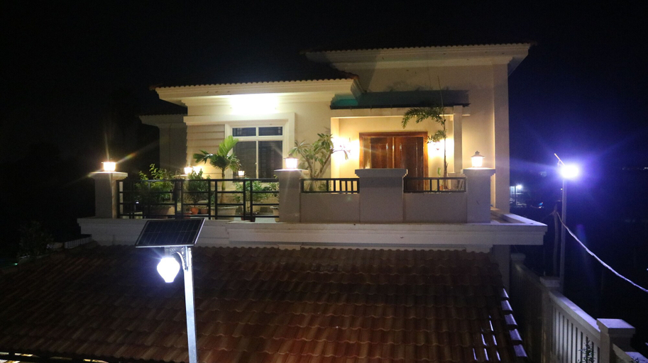 Public Area 2, Our House Bungalow, Kampot