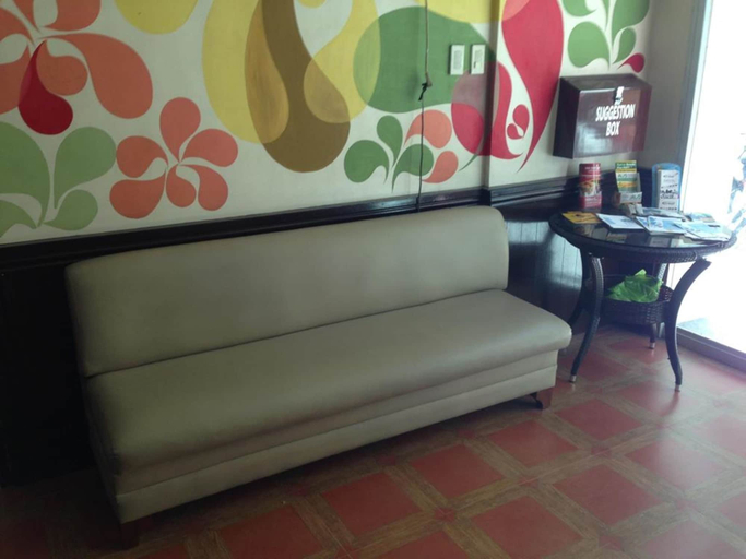 Public Area 2, Sun Moon Poolside Hotel, Mabalacat