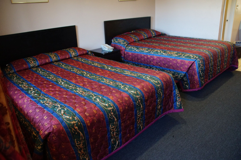Bedroom 2, City Center Hotel Long Beach, Sonder, Los Angeles