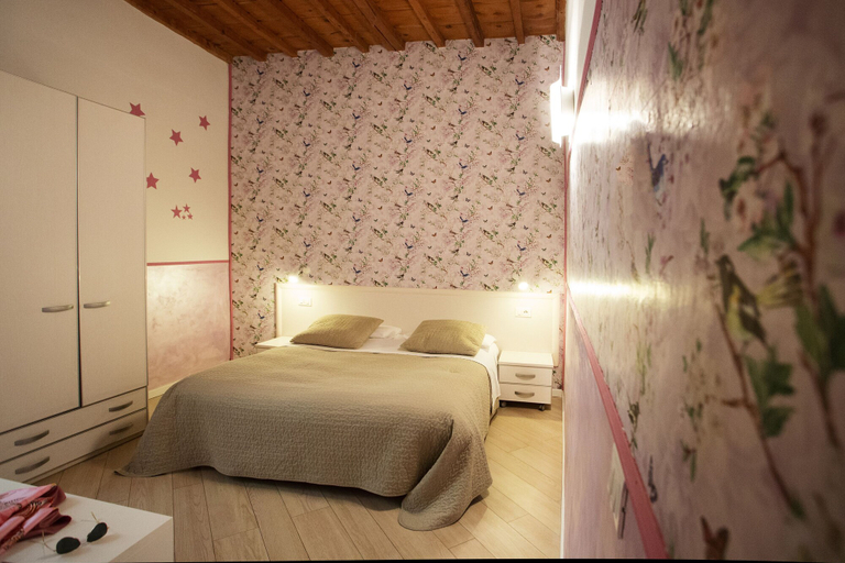 Bedroom 4, Albergo Bencidormi, Florence